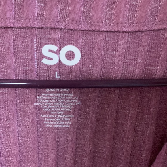 SO brand v neck sweater Purple super soft NWT. large - Picture 2 of 3